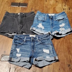 3 Jean shorts
